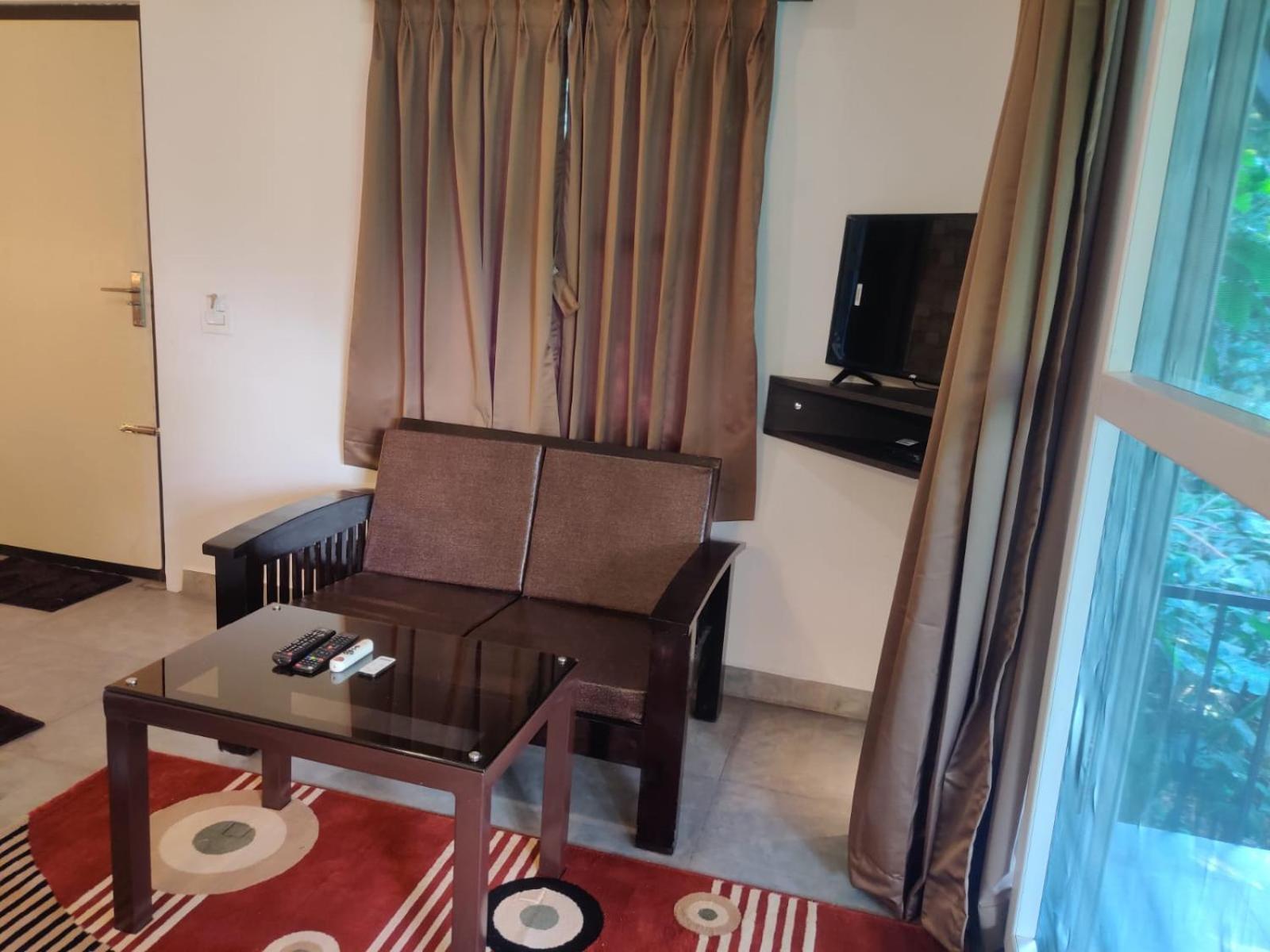Misty Rain Estate Hotel Madikeri Luaran gambar