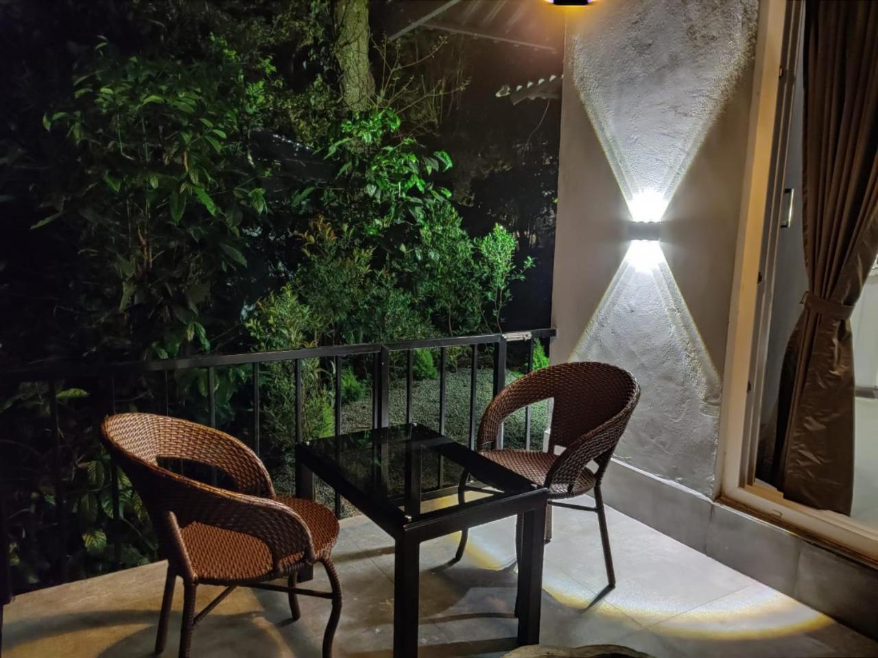 Misty Rain Estate Hotel Madikeri Luaran gambar