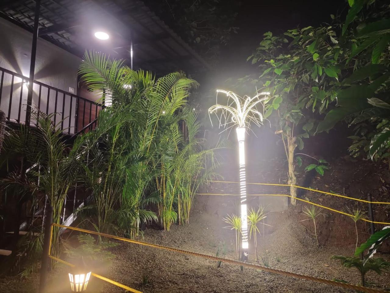 Misty Rain Estate Hotel Madikeri Luaran gambar